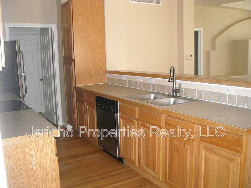 1st image of 5357 Balsam St Unit 102