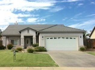 9504 Vista Colina Dr, Bakersfield, CA 93306