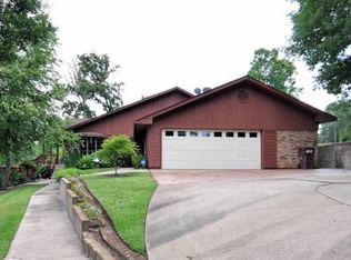 1854 Linton Rd, Benton, LA 71006