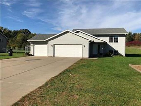 2nd image of 771 Riverbank Ln