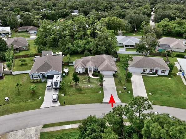 1485 Bevan Dr, Sebastian, FL 32958