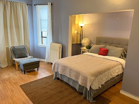 5th image of 65 Burbank St APT 26