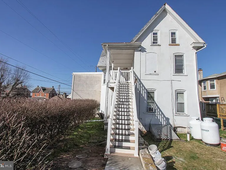 700 Main St — Photo 12