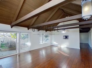 1662 Iowa St, Costa Mesa, CA 92626