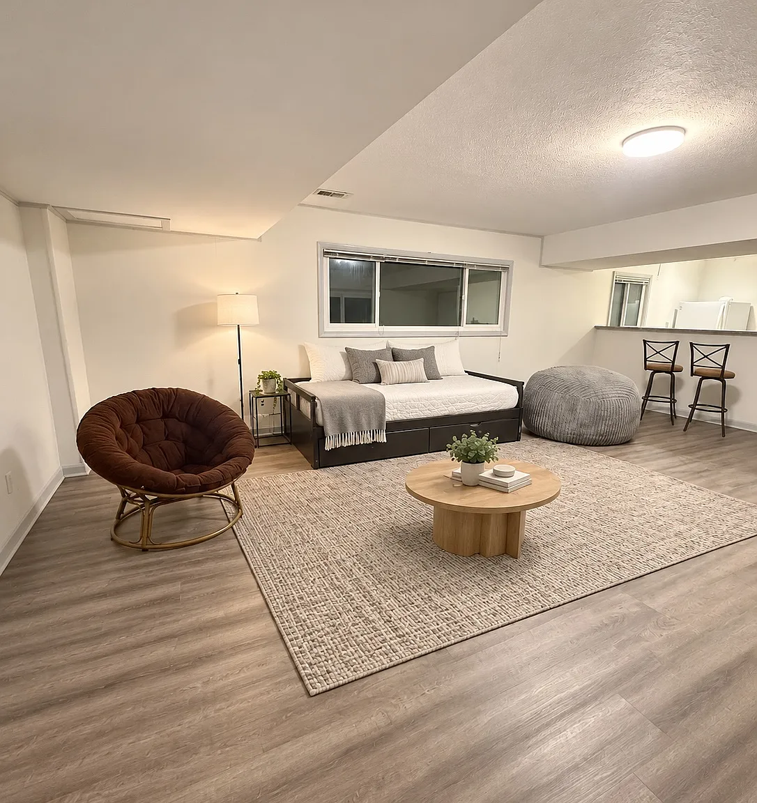 1 bed, 1100 sqft, $1,750 — Photo 2