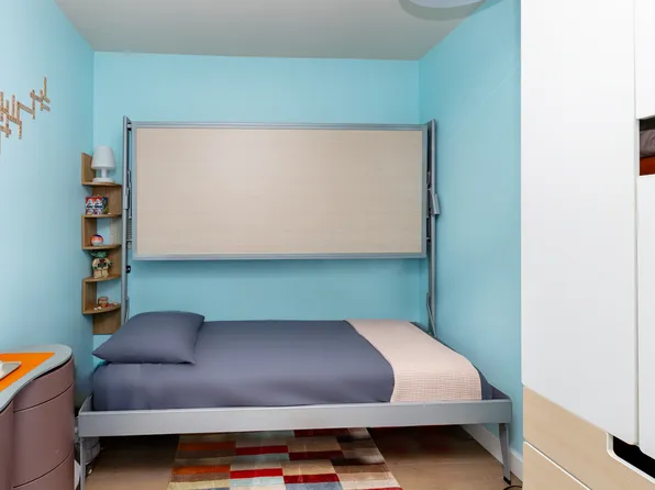 300 East 59th Street image 6 of 12