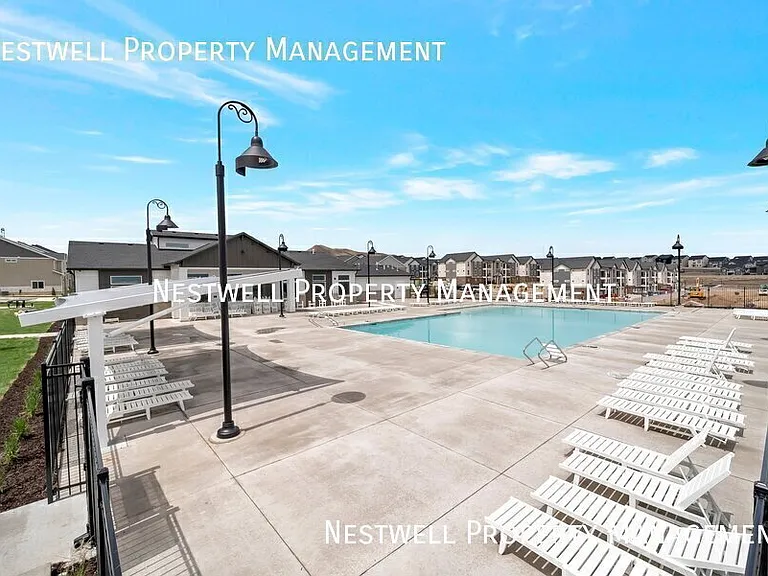 753 N Favreau Ln #U301 — Photo 16