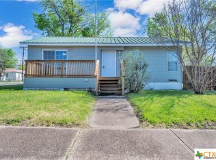 715 Valley Rd, Killeen, TX 76541