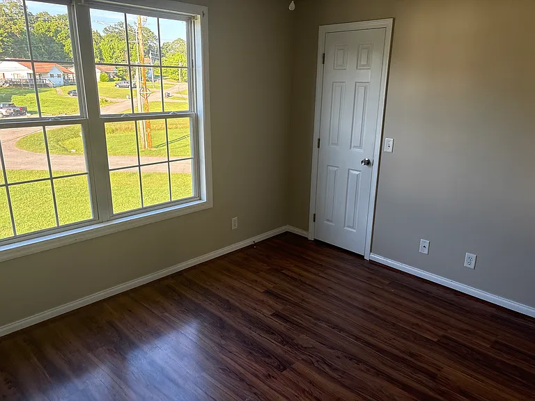 103 Martin Ct #A — Photo 10