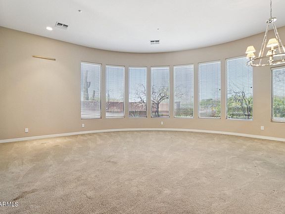 5th image of 41602 N CONGRESSIONAL Drive