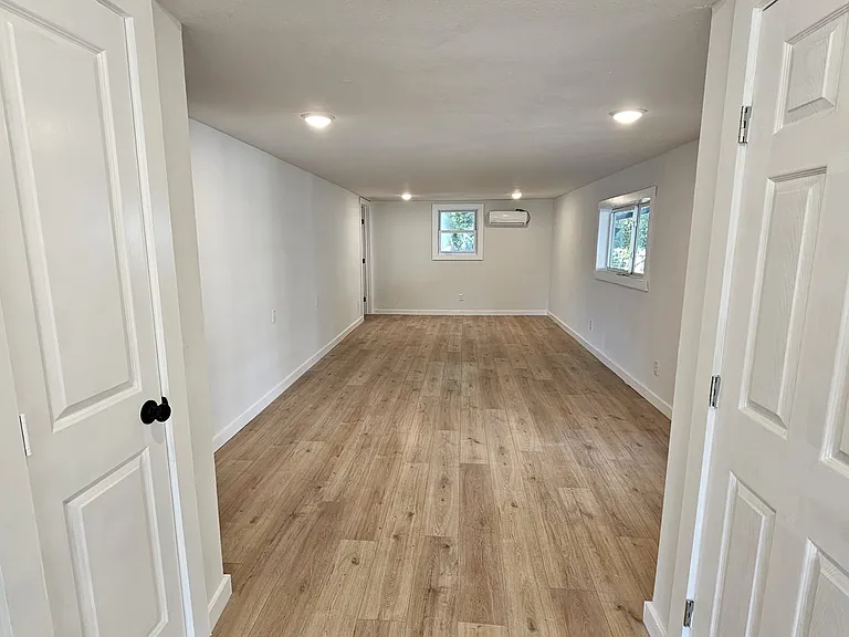 814 S Lyon St — Photo 15