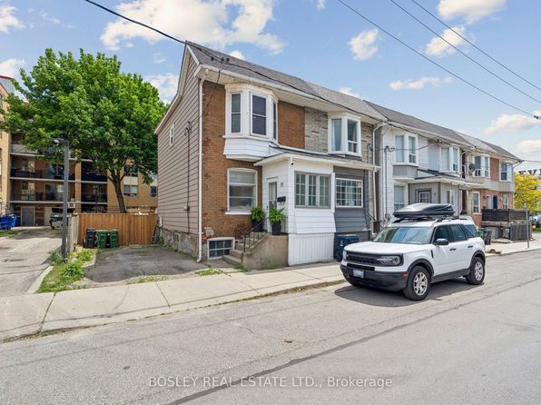 11 Pape Ave, Toronto, ON M4M 2V5