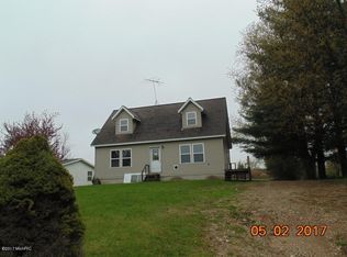 9489 Miramichi Dr, Evart, MI 49631