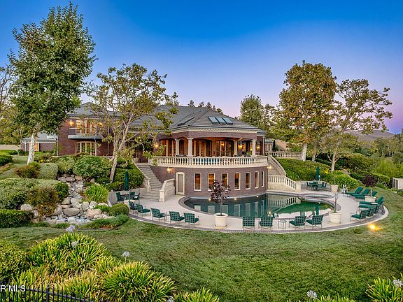 2nd image of 4286 Coachman Cir