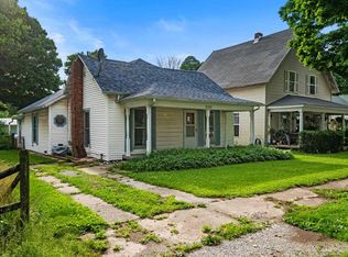 8332 N Centerville Rd, Williamsburg, IN 47393