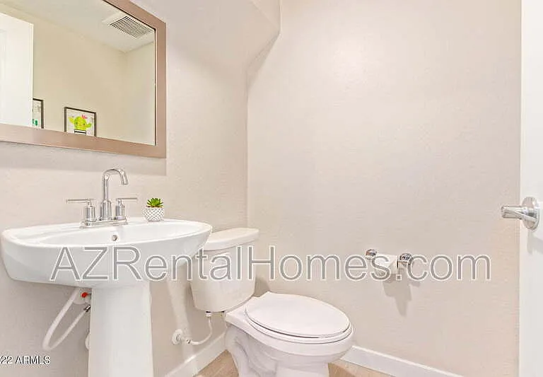 155 N Lakeview Blvd #136 — Photo 12