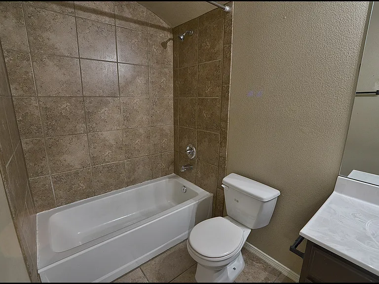 14302 Pancho Gonzalez Ct — Photo 24