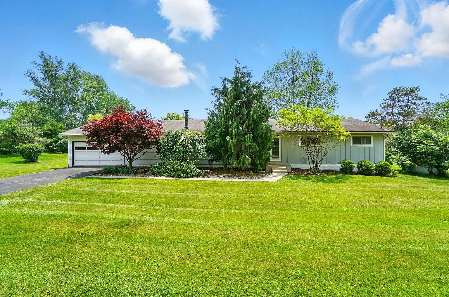 4985 N Lake Hill Rd photo 1