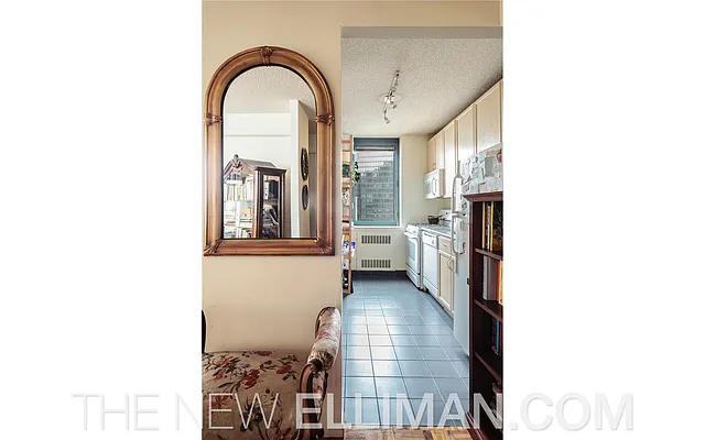 Rented by Douglas Elliman | media 5