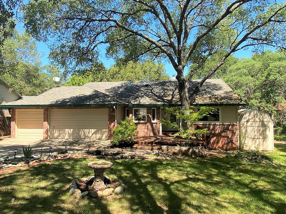 1st image of 2753 Sandhurst Dr