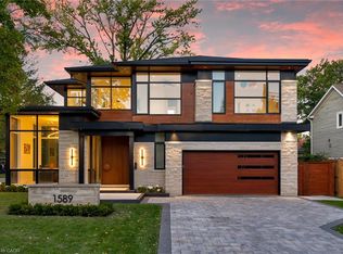 1589 Glenhill Cres, Mississauga, ON L5H3C4