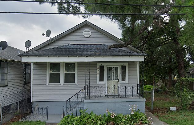 1st image of 2418 Deers St