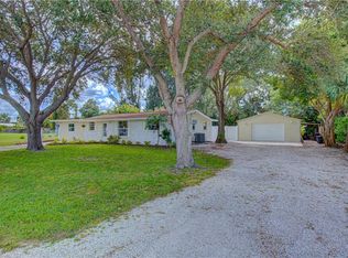 126 1st St, Nokomis, FL 34275