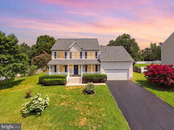 9 Pebble Pl, Fredericksburg, VA 22405