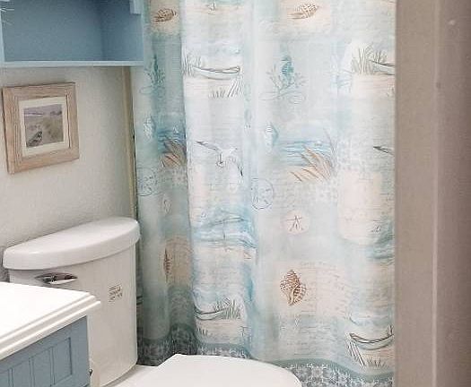 4th image of 2229 Hollowridge Dr