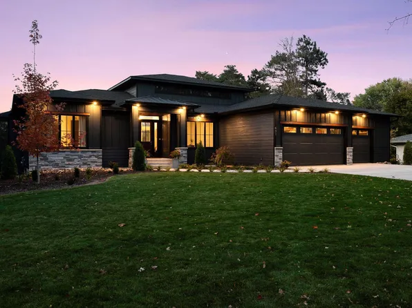 631 Callahan Pl, Mendota Heights, MN 55118