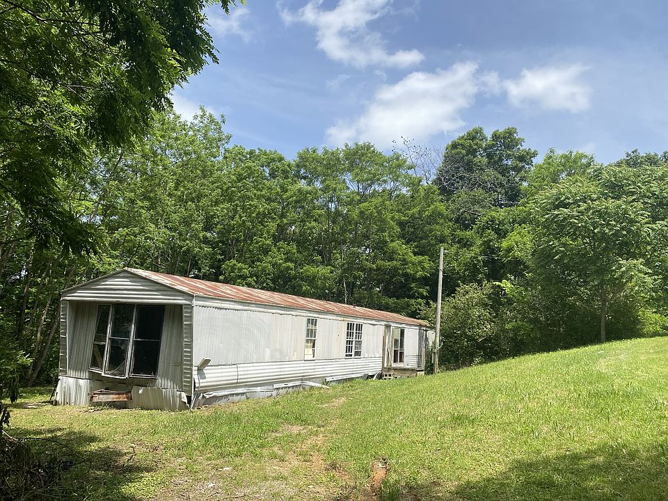 2nd image of 174 Bowman Ln