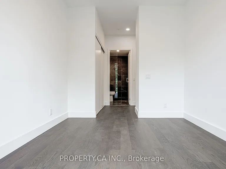 6 Greenbriar Rd #106 — Photo 27