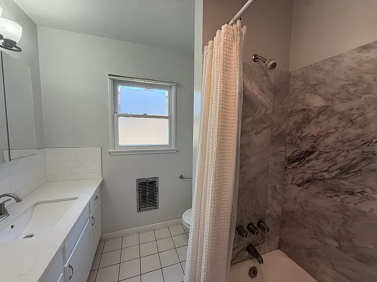 1222 McClellan Dr #8 — Photo 11