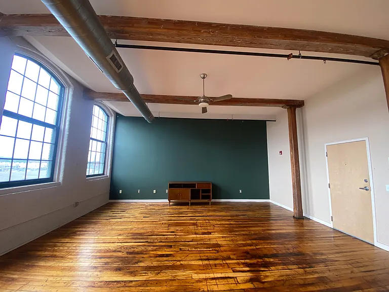 28 Bayley St #403 — Photo 1