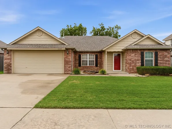 13144 N 133rd East Ave, Collinsville, OK 74021