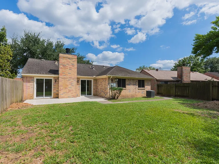 4106 Kitchen Hill Ln — Photo 33