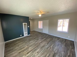 550 E 64th St, Long Beach, CA 90805
