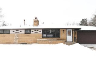 5135 Greenwood Dr, Mounds View, MN 55112