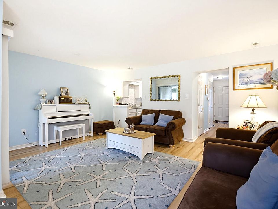 1st image of 1801 Egg Harbor Rd APT 308