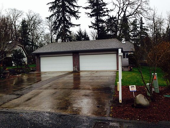 2nd image of 1913 SE 114th Ct APT B