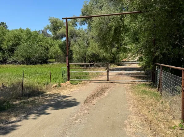 33193 Globe Drive Drive, Springville, CA 93265