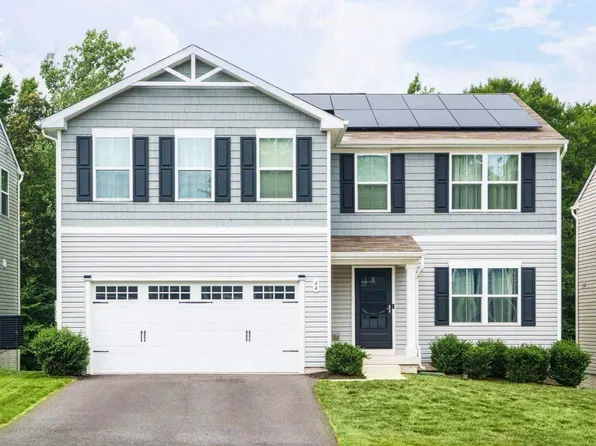 44 Viburnum Ave, Elkton, MD 21921