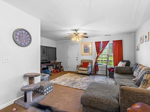 5th image of 9051 Haileys Pond Dr