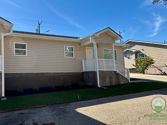 2nd image of 3806 E North St #5