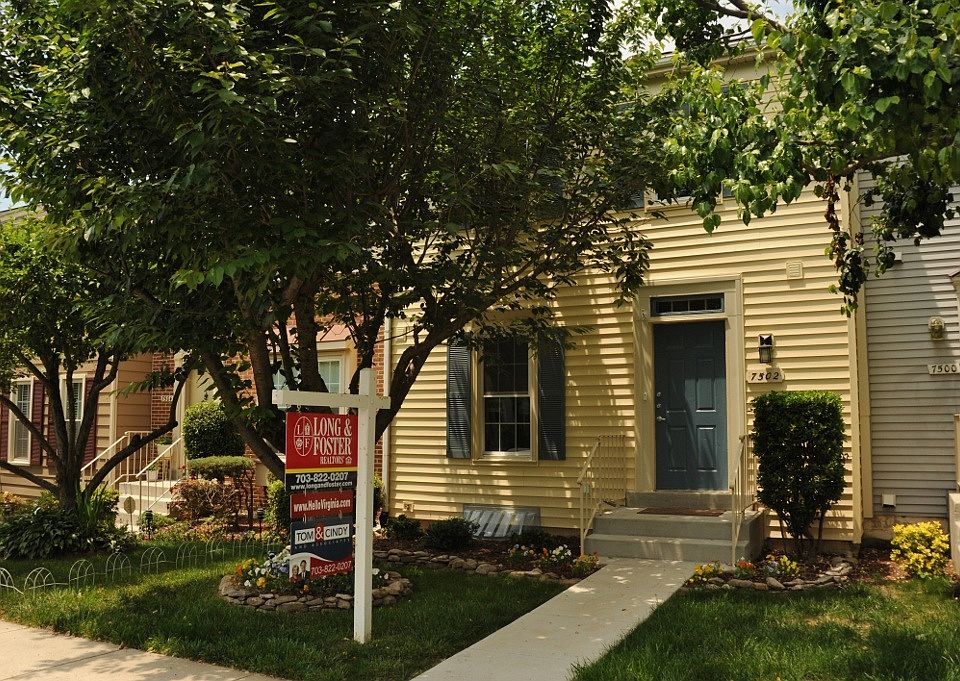 1st image of 7502 Manigold Ct