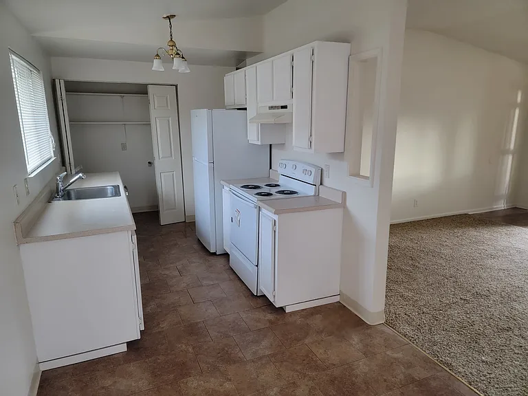 2380 SE 45th Ave — Photo 13