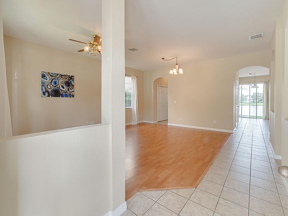5th image of 10062 Cypress Knee Cir