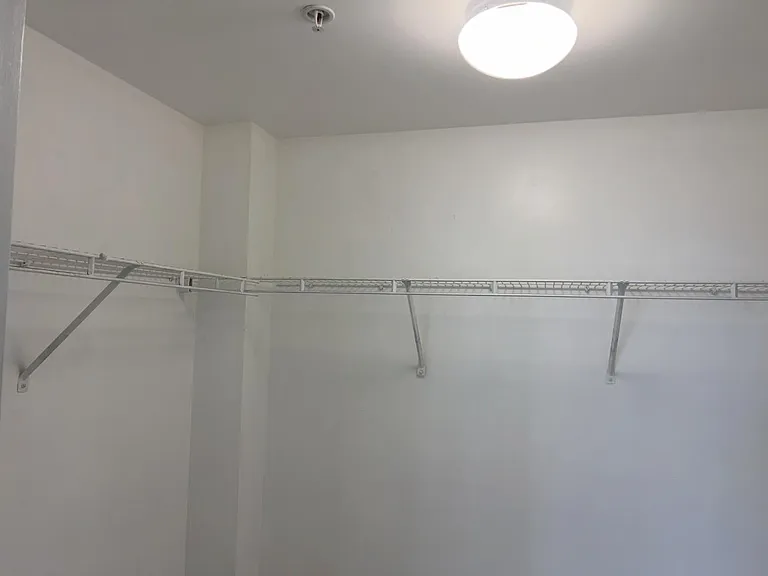 Unit Photo