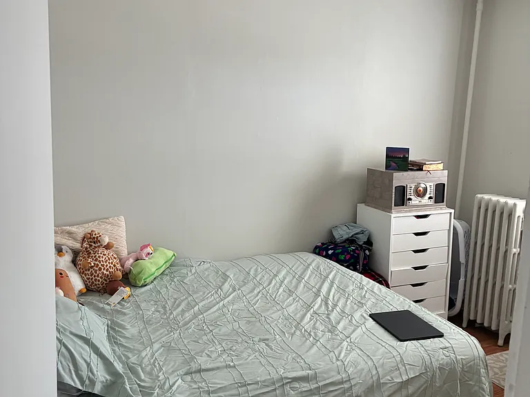 15-17 Gladstone St #2 — Photo 1