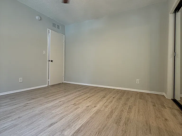 3145 S Canfield Ave #2 — Photo 8